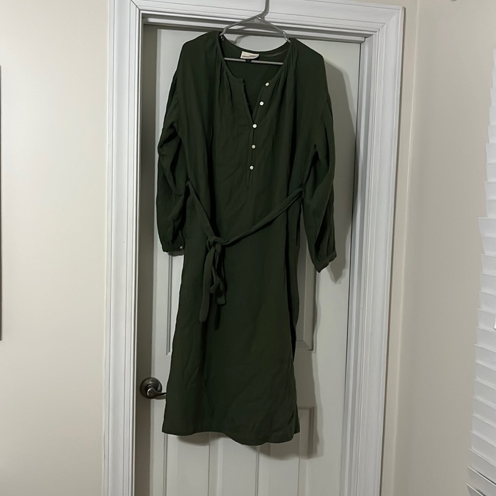 Dark green midi dress!